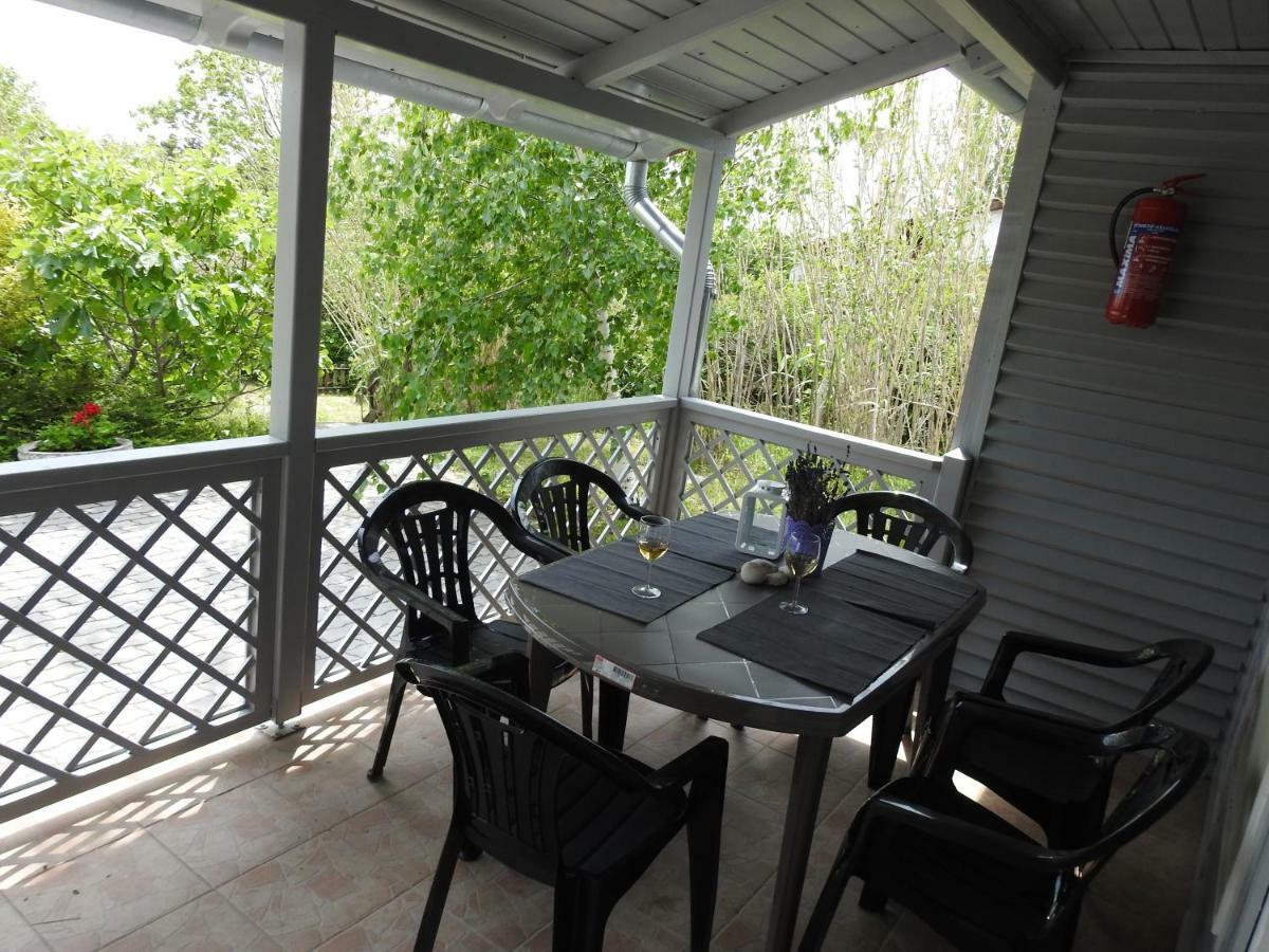 Akali Apartman Balatonakali Luaran gambar