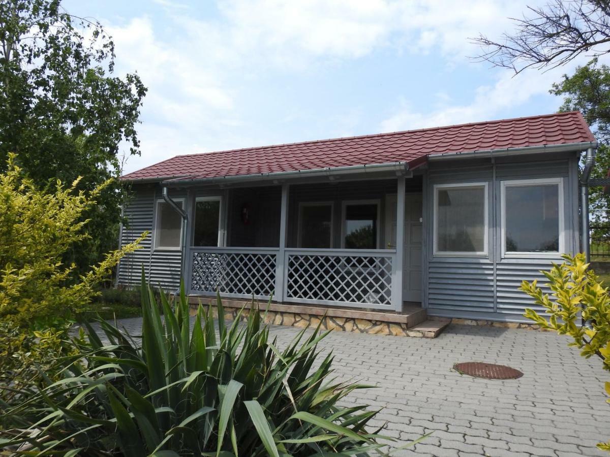 Akali Apartman Balatonakali Luaran gambar